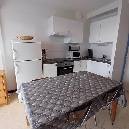 F2 Avec Terrasse Pres De L'etang De Thau, Equipe Pour 4 Pers. Et Proche Etablissement Thermal - Fr-1-571-41 *