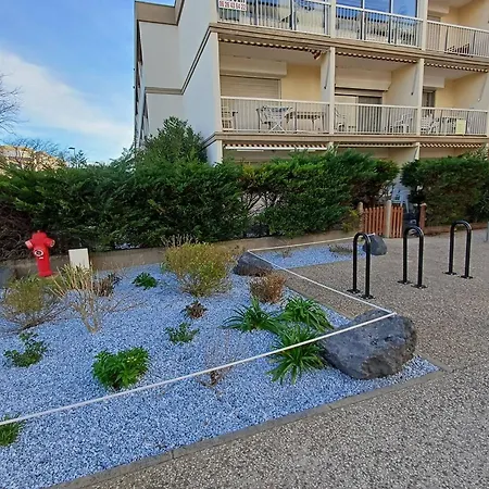 Appartement F2 Avec Terrasse Près De L'étang De Thau, équipé Pour 4 Pers. Et Proche établissement Thermal - Fr-1-571-41 *